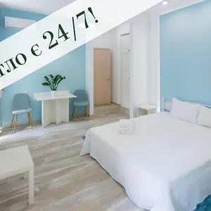 Basseynaya 3*, Kyiv Ukraine