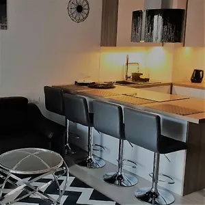  Apartament New York Różana 19 Polska